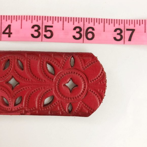 FOSSIL Boho Western Floral Perforated Red Leather Belt S - Picture 7 of 9